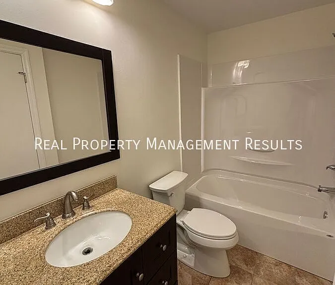 5041 E Sherwood Dr — Photo 12