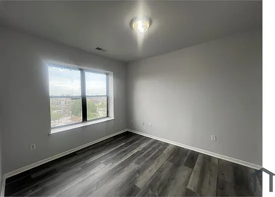 3 bed, $2,399 — Photo 3