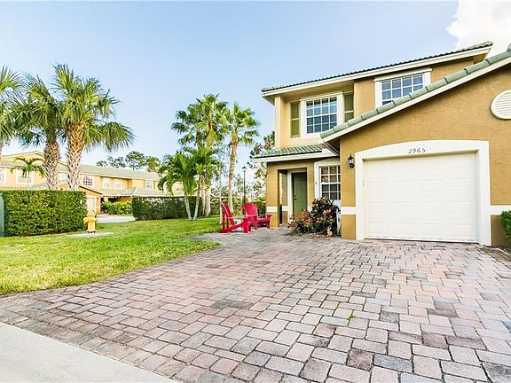 5th image of 2965 SE Lexington Lakes Dr