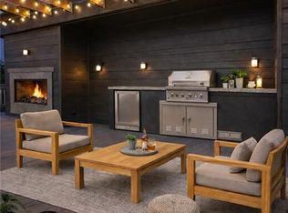 53 Reynolds Square Ln, Atlanta, GA 30307