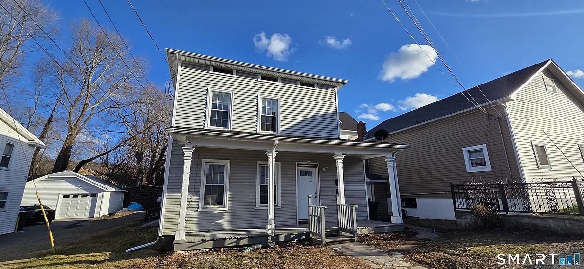 Building Photo - 126 Tremont St #A
