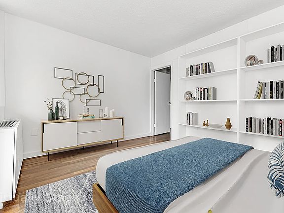 4th image of 184 Lexington Ave APT 7B