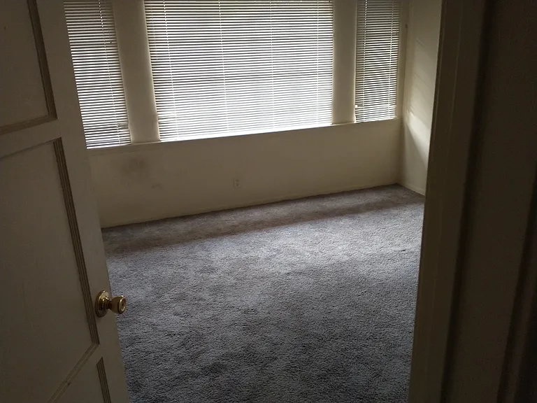 671 Landfair Ave #10 — Photo 7