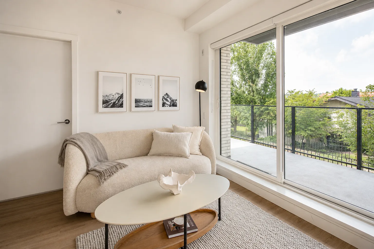 Arbutus Terrace — Photo 1