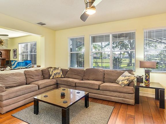 3rd image of 10335 Chorlton Cir