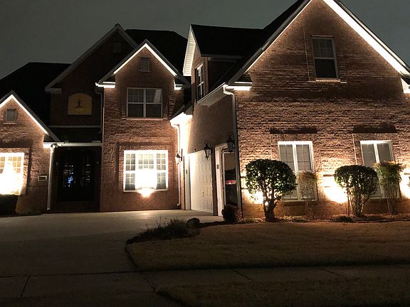 5th image of 800 SW Glen Arbor Ave