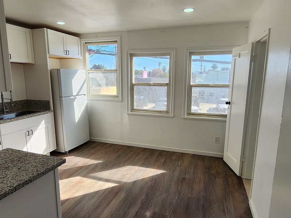 1st image of 485 W 23rd St