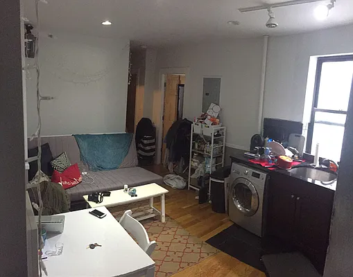 Rented by Kenneth Rosenblum, LREB | media 16