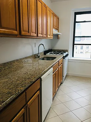 Rented by Engel and Völkers Brownstone Brooklyn | media 11