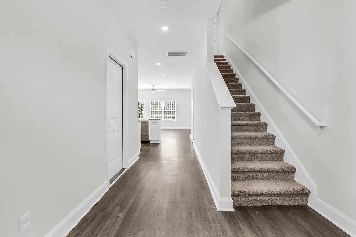 Building Photo - 474 Sandbar Ln