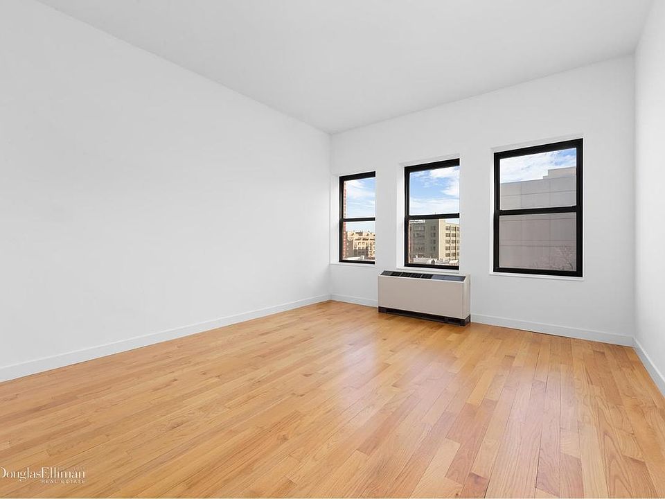 1st image of 390 Wythe Ave APT 6G