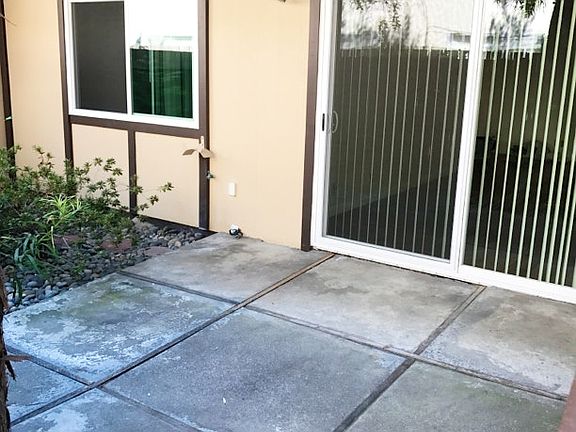 4th image of 1195 Brace Ave APT B