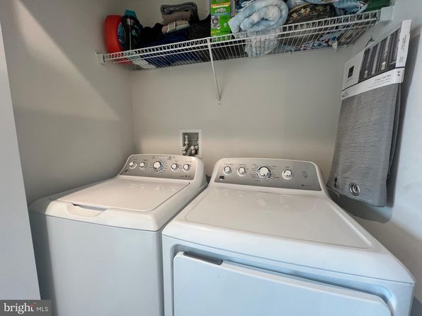 110 Meridian Ln, Sewell, NJ 08080