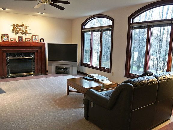 2nd image of 1385 Homestead Creek Dr
