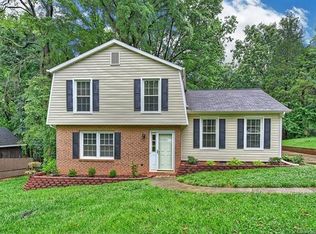 1029 Timber Wood Ct, Matthews, NC 28105