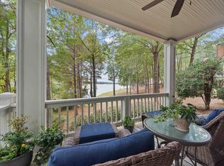 1001B Marina Cove Ln, Greensboro, GA 30642