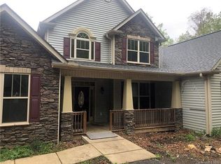102 Chesapeake Trl, Spruce Pine, NC 28777