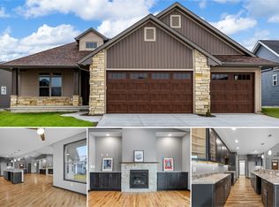 3373 Carriage Ct, Marion, IA 52302