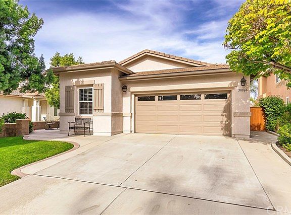 2nd image of 30866 Crystalaire Dr