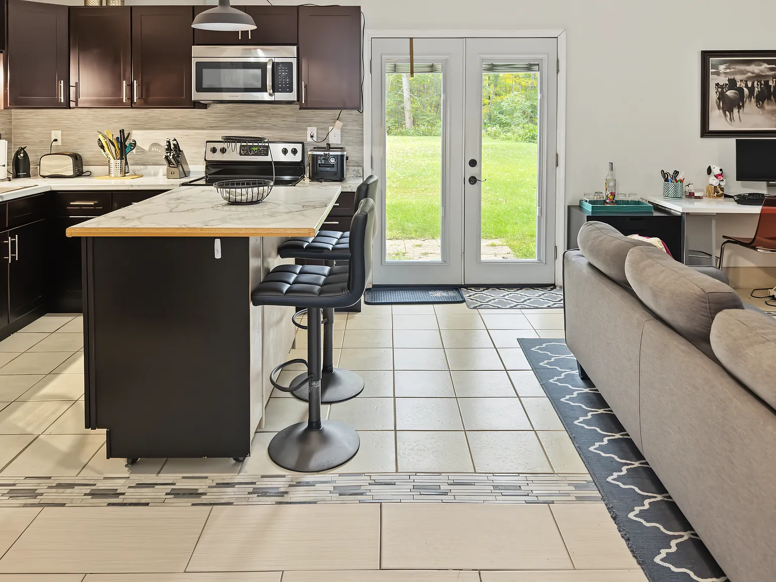 1 bed, 600 sqft, $1,700 — Photo 4