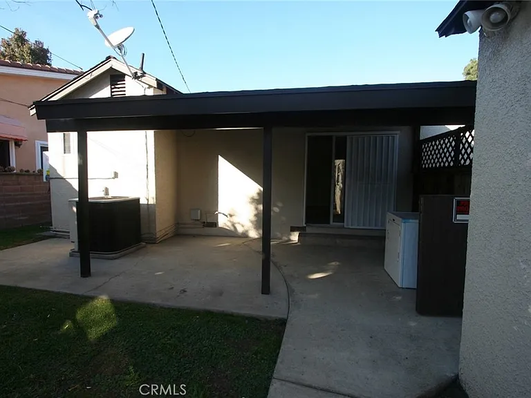9968 Daines Dr — Photo 40