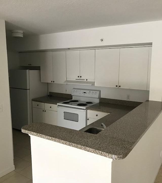 1st image of 13820 NE 3rd Ct #1104