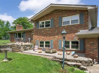 211 Surfwood Dr, Florence, KY 41042