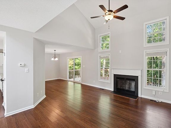 3rd image of 208 Mint Hill Dr
