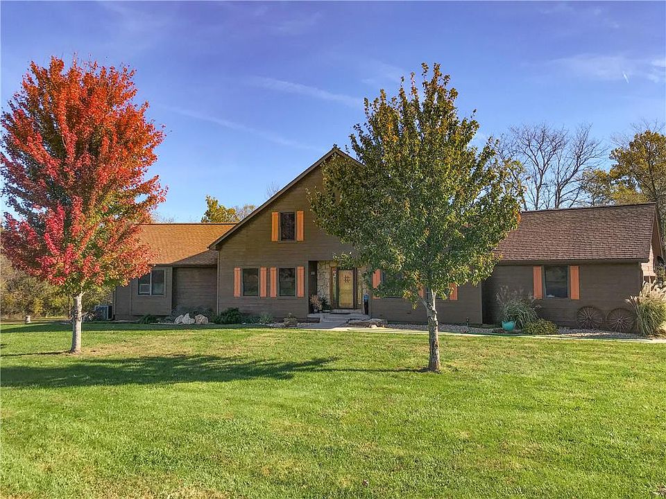 1st image of 218 Lakota Ln
