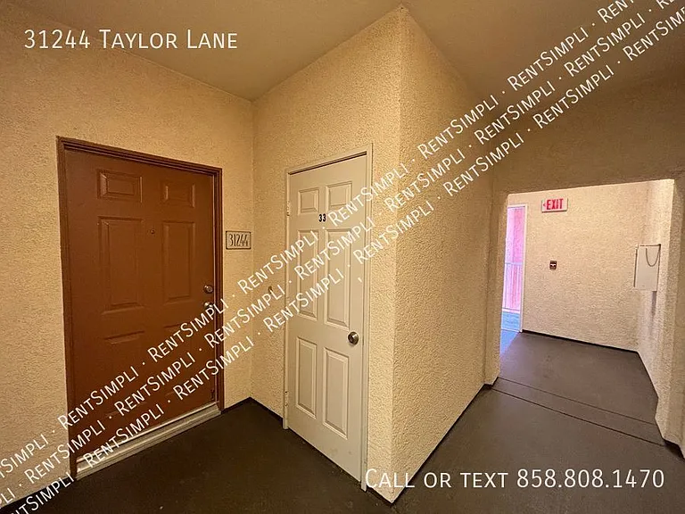 31244 Taylor Ln — Photo 3