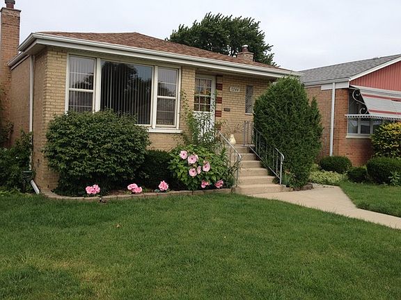 2nd image of 7744 Oak Park Ave