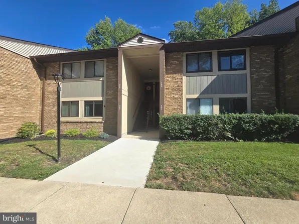 115 E Kings Hwy Unit 406, Maple Shade, NJ 08052