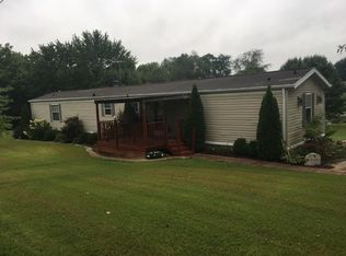 507 S Lakeview Dr, Petersburg, IN 47567