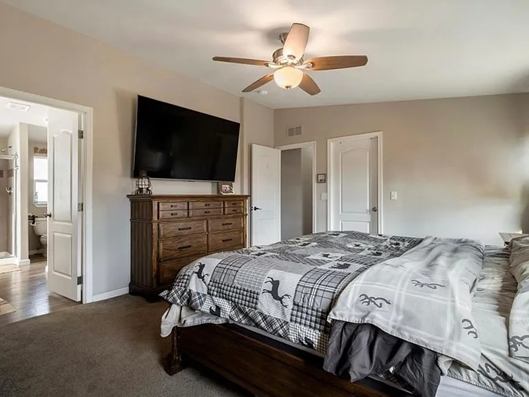 918 Deer Creek Ln — Photo 11