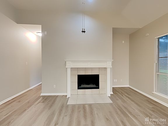 2nd image of 307 Briar Cove Cir