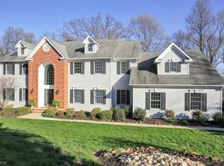 53 Scheurman Ter, Warren, NJ 07059