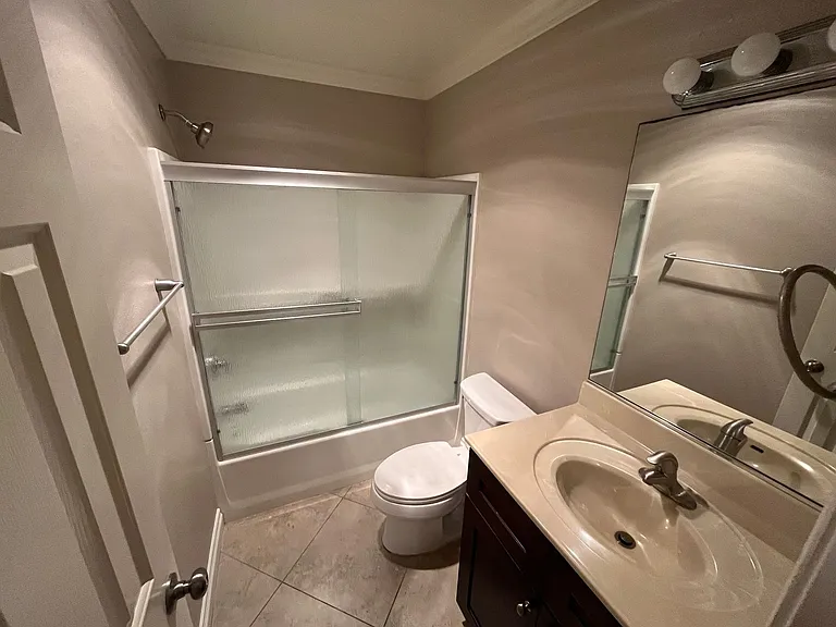 2342 Hosp Way #123 — Photo 11