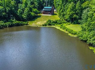 14941 Mills Ct, Amelia Court House, VA 23002