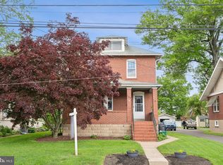 769 Main St, Royersford, PA 19468