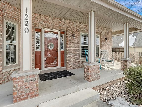 2nd image of 1220 Bongard Dr