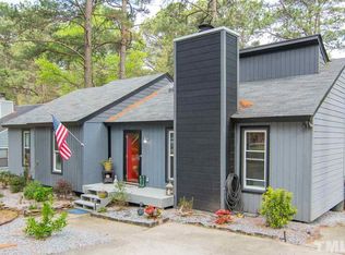 114 Cameron Ct, Cary, NC 27511