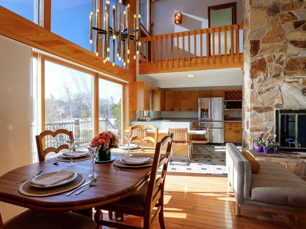 26 Myrtle Drive, Moultonborough, NH 03254