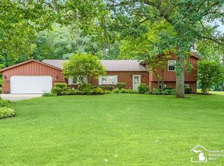 8600 Jackman Rd, Temperance, MI 48182