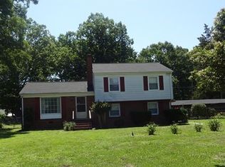 3945 Saldale Dr, North Chesterfield, VA 23237