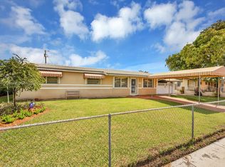 10390 SW 26th Ter, Miami, FL 33165