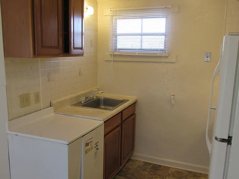 3635 Shelby Rd — Photo 9