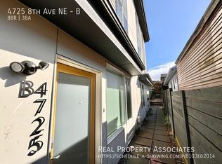 4725 8th Ave NE #B, Seattle, WA 98105