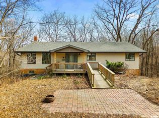 220 Schulzki Ln, East Peoria, IL 61611