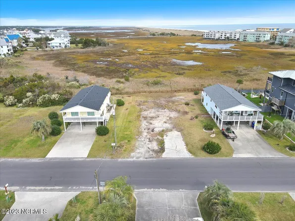 116 Virginia Avenue, Carolina Beach, NC 28428