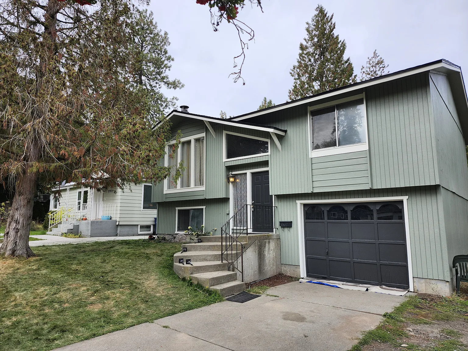 3 bed, 1.5 bath, 1378 sqft, $2,350 — Photo 1
